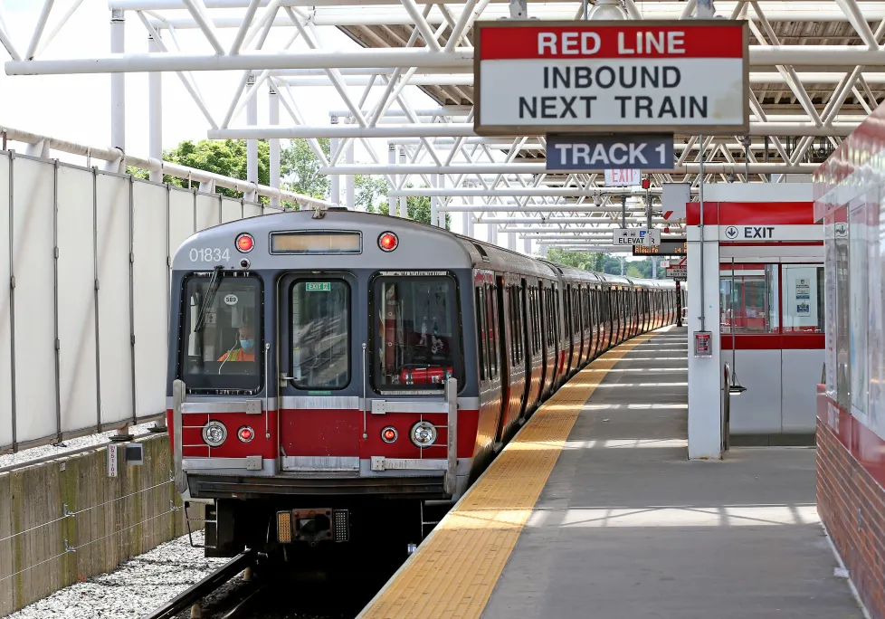 Red line T